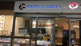 武蔵小杉駅の乗り換えの際利用します