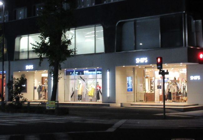 Ships 有楽町店 クチコミ アクセス 営業時間 銀座 有楽町 日比谷 フォートラベル Ships 有楽町店 クチコミ アクセス 営業時間 銀座 有楽町 日比谷 フォートラベル