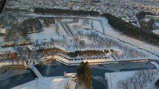 展望台は地上九十一米