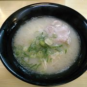 低価格のラーメン店