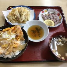 シャコ丼の店