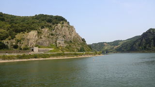 次々とお城が現れます