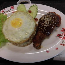 59,000ドン（約295円）