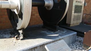 汽笛一声新橋の鉄道唱歌の碑