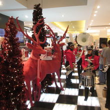 セントラル （チットロム店）