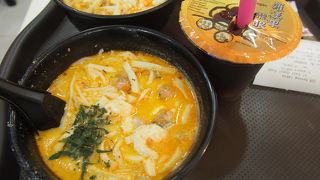 カトンラクサの有名店