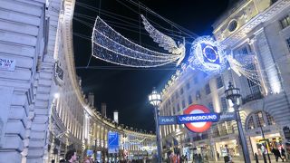 カーブが素敵なストリート