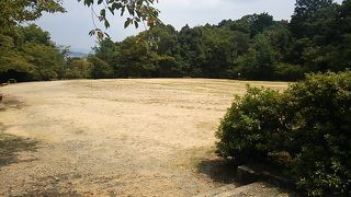 竹林の小径から渡月橋方面へのアクセスにも使えます