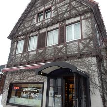 旧カールレイモン居宅 