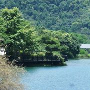 静かな水辺公園の風情だった