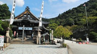 長野の善光寺から移した善光寺如来があります。