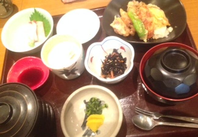 お昼の定食が良かった。