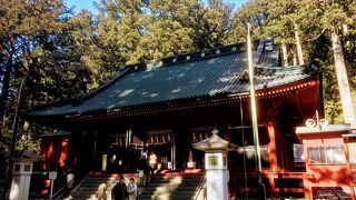 大きな立派な拝殿