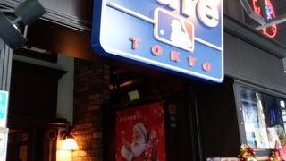 アメリカンスタイルのレストラン＆カフェ