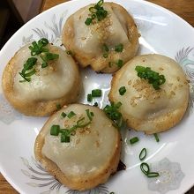 焼き小籠包。