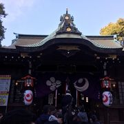 木造の趣のある社殿