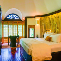 二階のベッドルーム