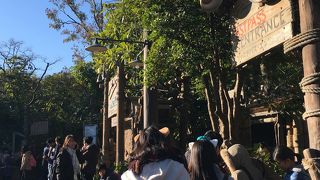 激しいアトラクション