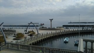 日本の海岸には見えない