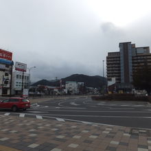 年末だったからかも知れませんが、駅前でも寂しい感じでした。