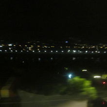 支線乗車時に楽しめる夜景の一例