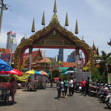 ワット フアラムポーン