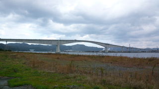 島根県と松江県を結ぶ大橋なのよー