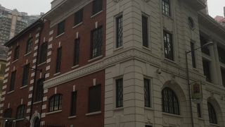 ハリウッドロードの起点