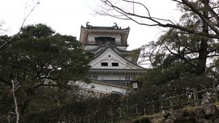 高知県に来たら是非高知城へ