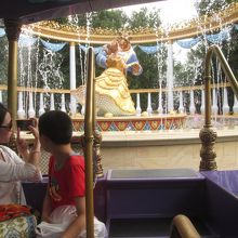 クリスタル グロット (晶彩奇航)