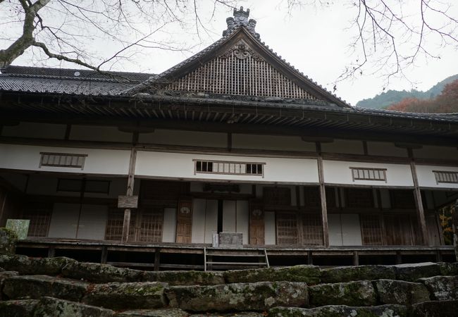 後醍醐天皇により高源寺号を賜わり、後に勅願所となった由緒ある寺