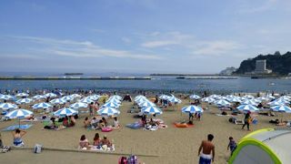 熱海サンビーチ　お宮の松