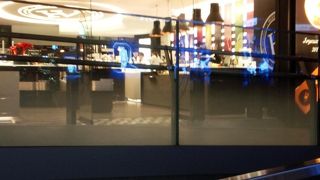 フィナンシェとマカロンを購入。