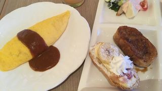 朝食バイキング