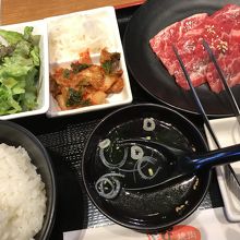 国産牛カルビ定食