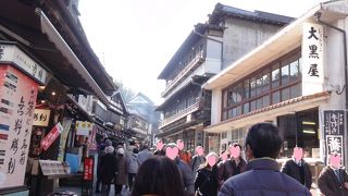 蒲焼きの匂いが食欲誘います