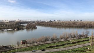 ゆったりと流れる