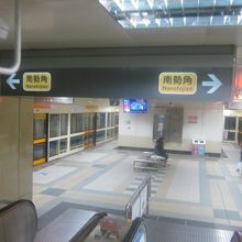 廻龍駅