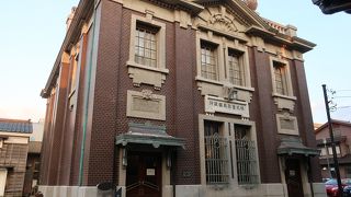 福井最古の鉄筋コンクリート建物 ♪