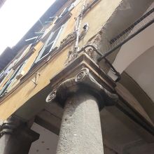 ポルティコの柱部分