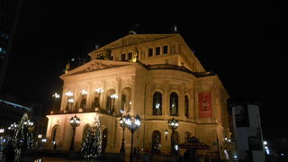 外観だけでも観る価値あり！