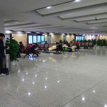 Ｂ３旅客休息区、冬は超寒いです。