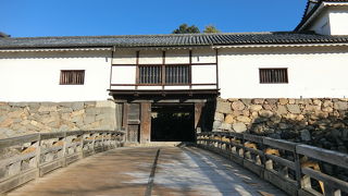 石垣のしっかりした櫓