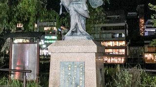 伝承が本当のように思えます。