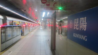 南港車庫（？）の最寄り駅となっています