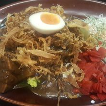 ゆでたまご　福神漬け　フライドオニオン