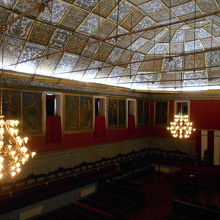 「帽子の間」です