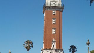 オレンジレンガの塔