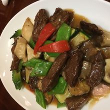 料理の味はおいしいです