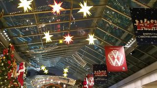 ヒルズ真ん中の恒例マーケット